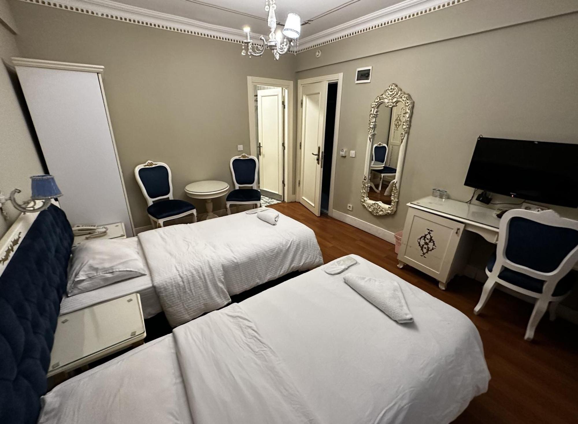 The Istanbul Alyon Hotel Taksim Istambul Exterior foto