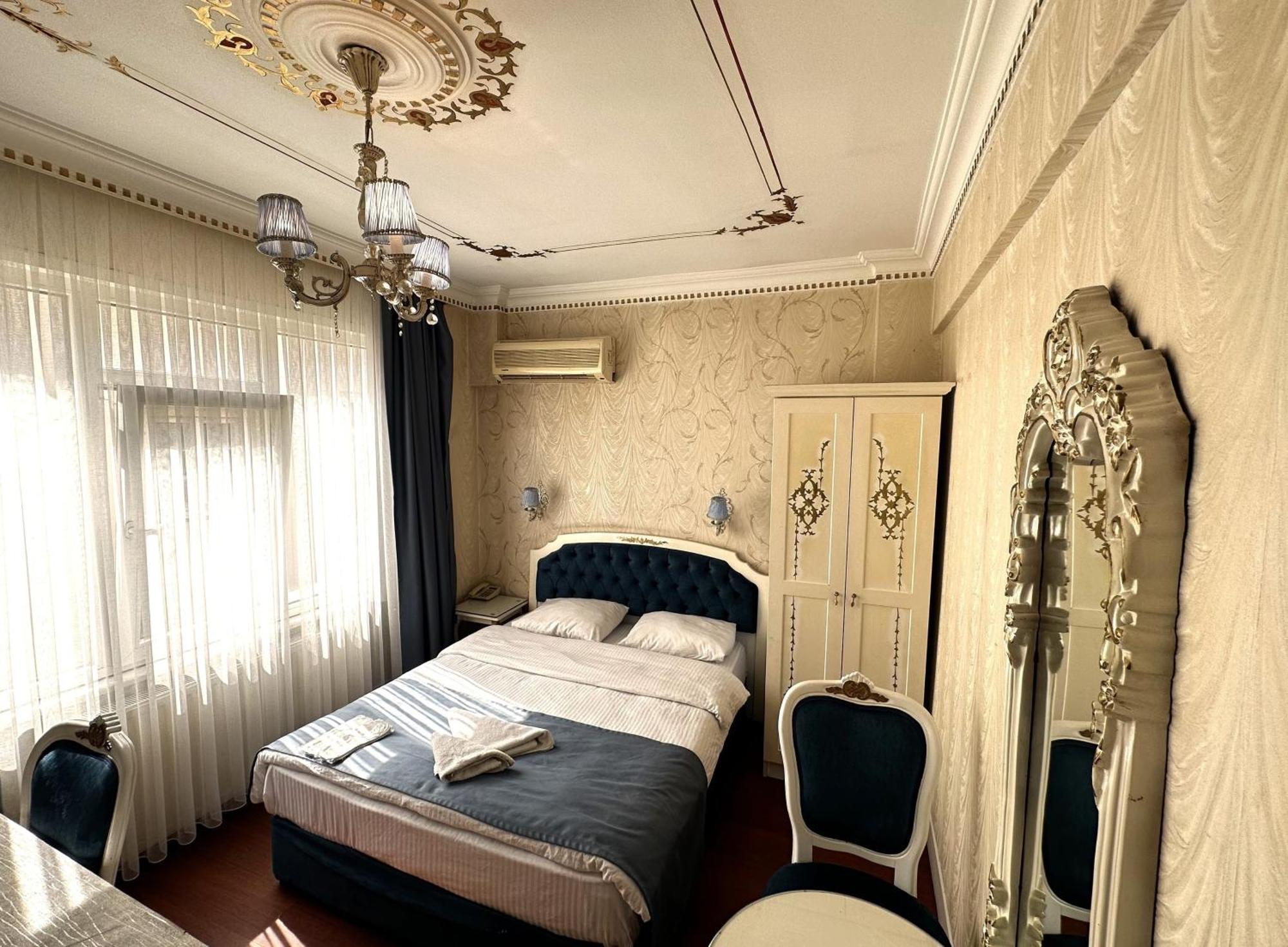 The Istanbul Alyon Hotel Taksim Istambul Exterior foto